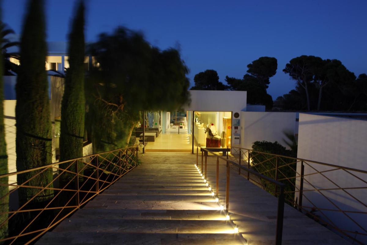 Imagen de la galería de Hostal Empúries, en L'Escala