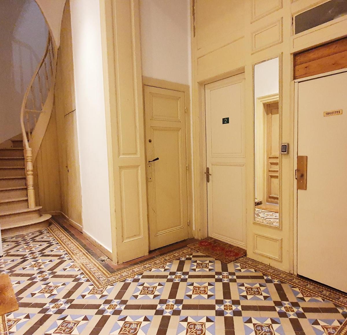 VIEUX LILLE Porte de Gand Bienvenue chez NESTYOU, Lille - Housity