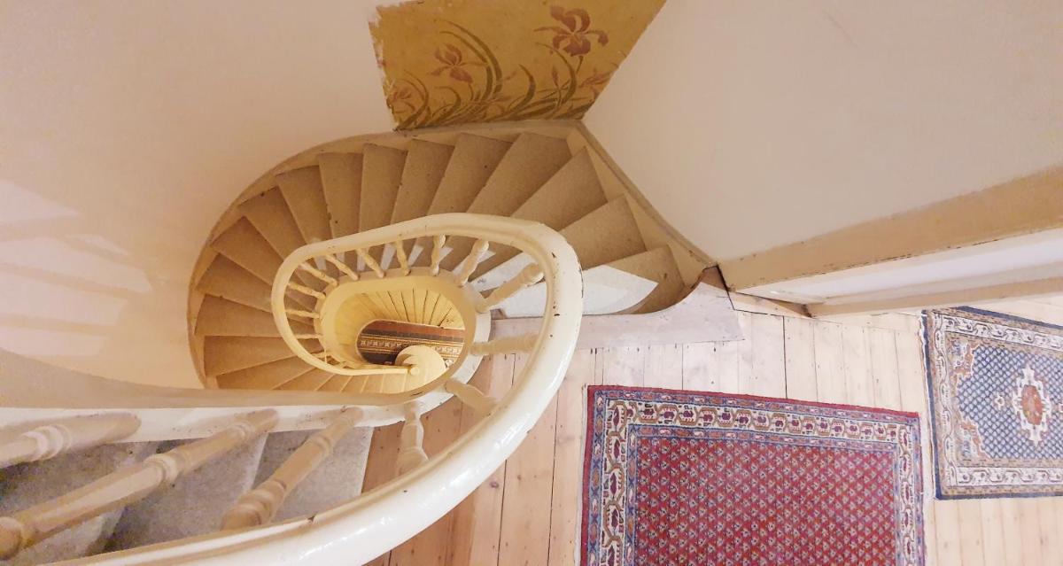 VIEUX LILLE Porte de Gand Bienvenue chez NESTYOU, Lille - Housity
