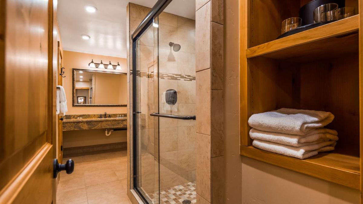 Best Western Tyrolean Lodge - Housity