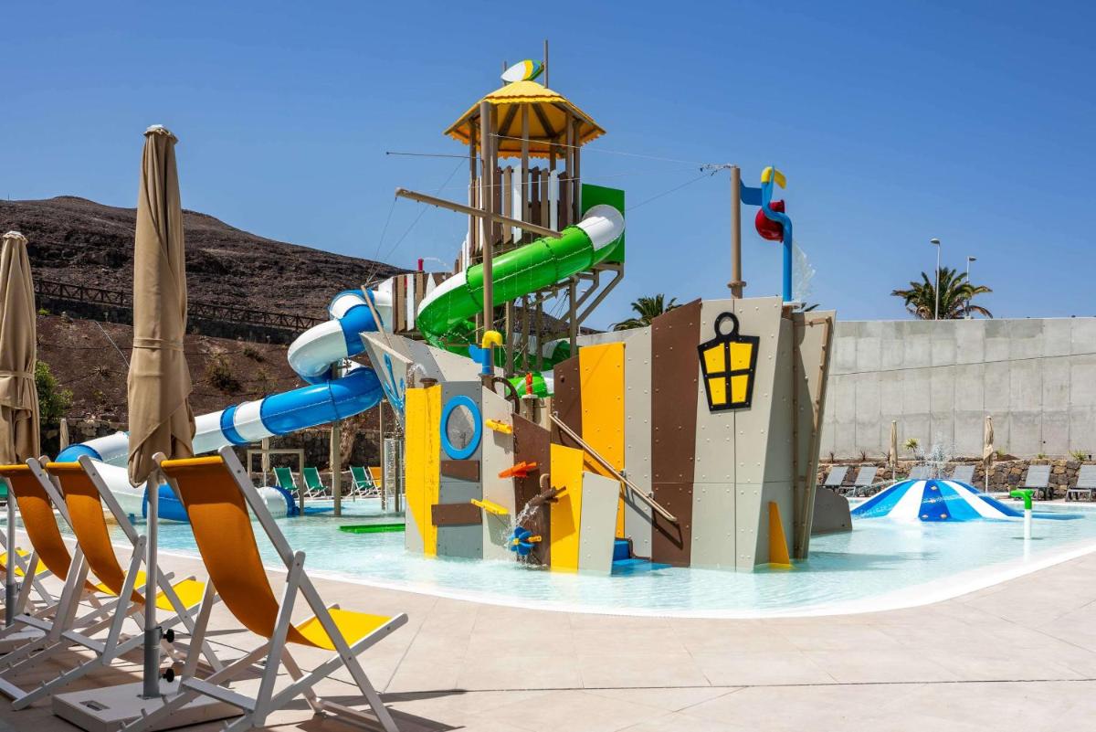 Piscina en o cerca de Occidental Jandía Mar