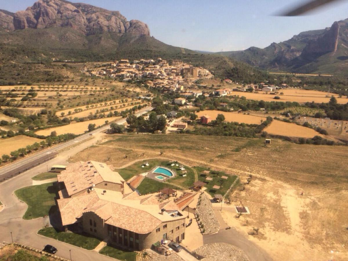 Vista general de una montaña o vista desde el hotel
