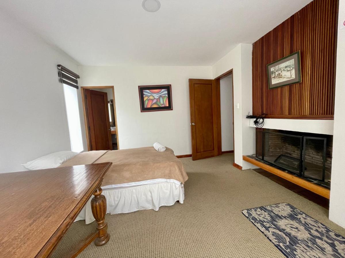Hotel Mia Inn - Housity