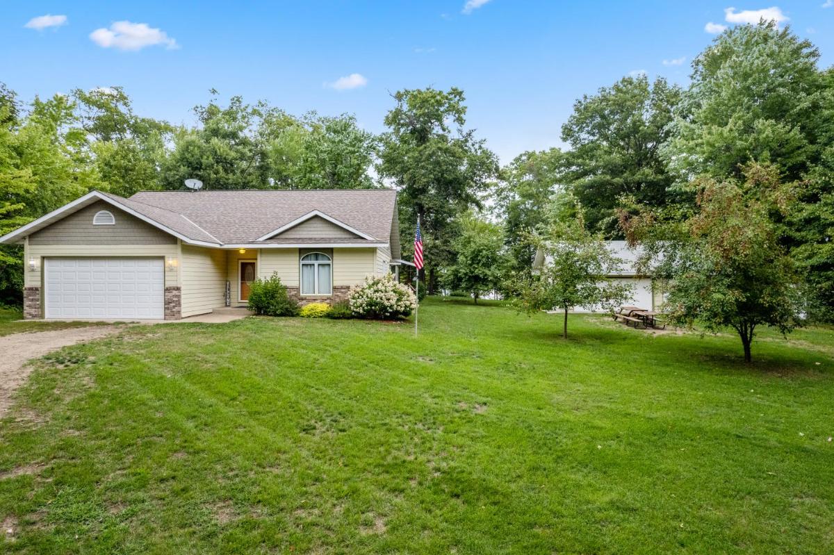 Lakeside Bliss - Serene Crosby Crosslake Retreat - Housity