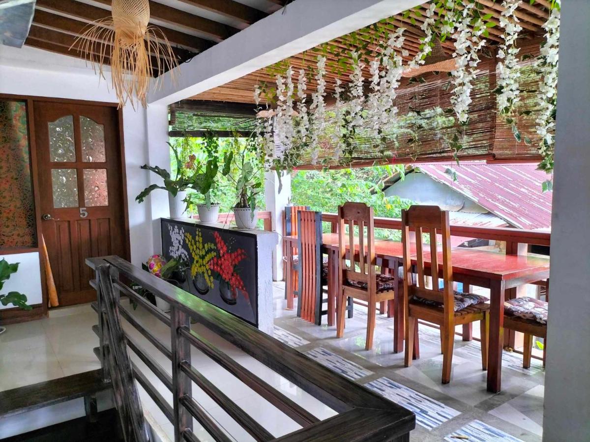 Brenmariel Tourist Inn - Housity