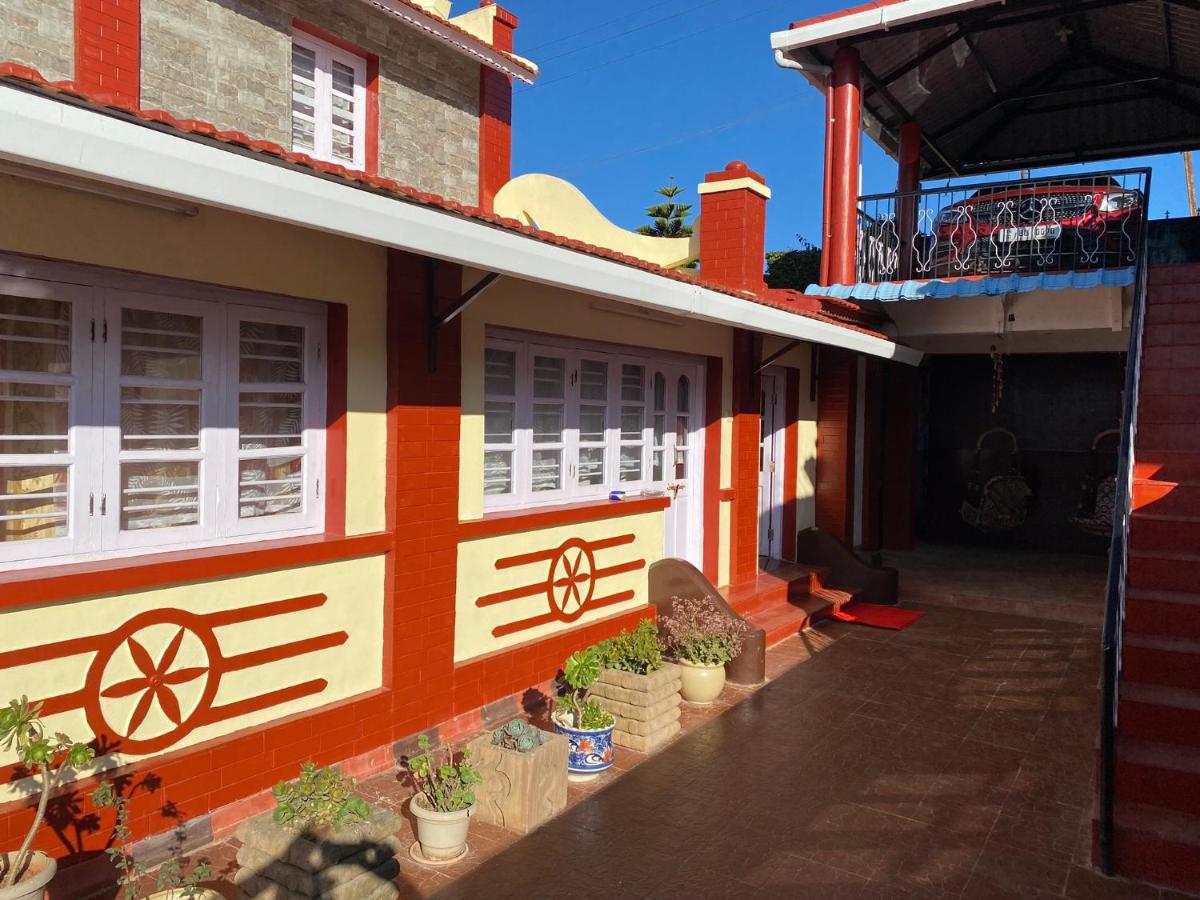 KANJIRA HOUSE - Housity