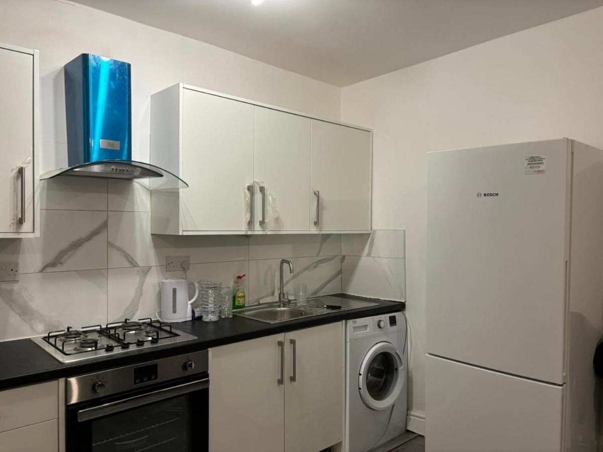 Manchester B&B - Housity