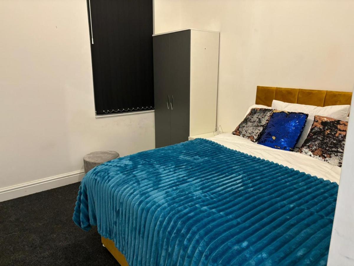 Manchester B&B - Housity