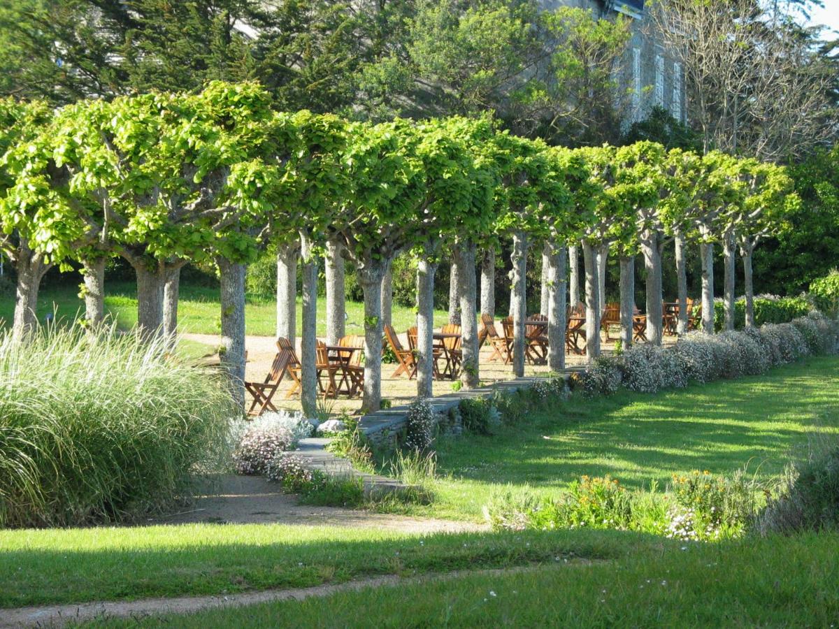 Jardin de l'établissement Le Grand Hotel des Bains & Spa - Bretagne