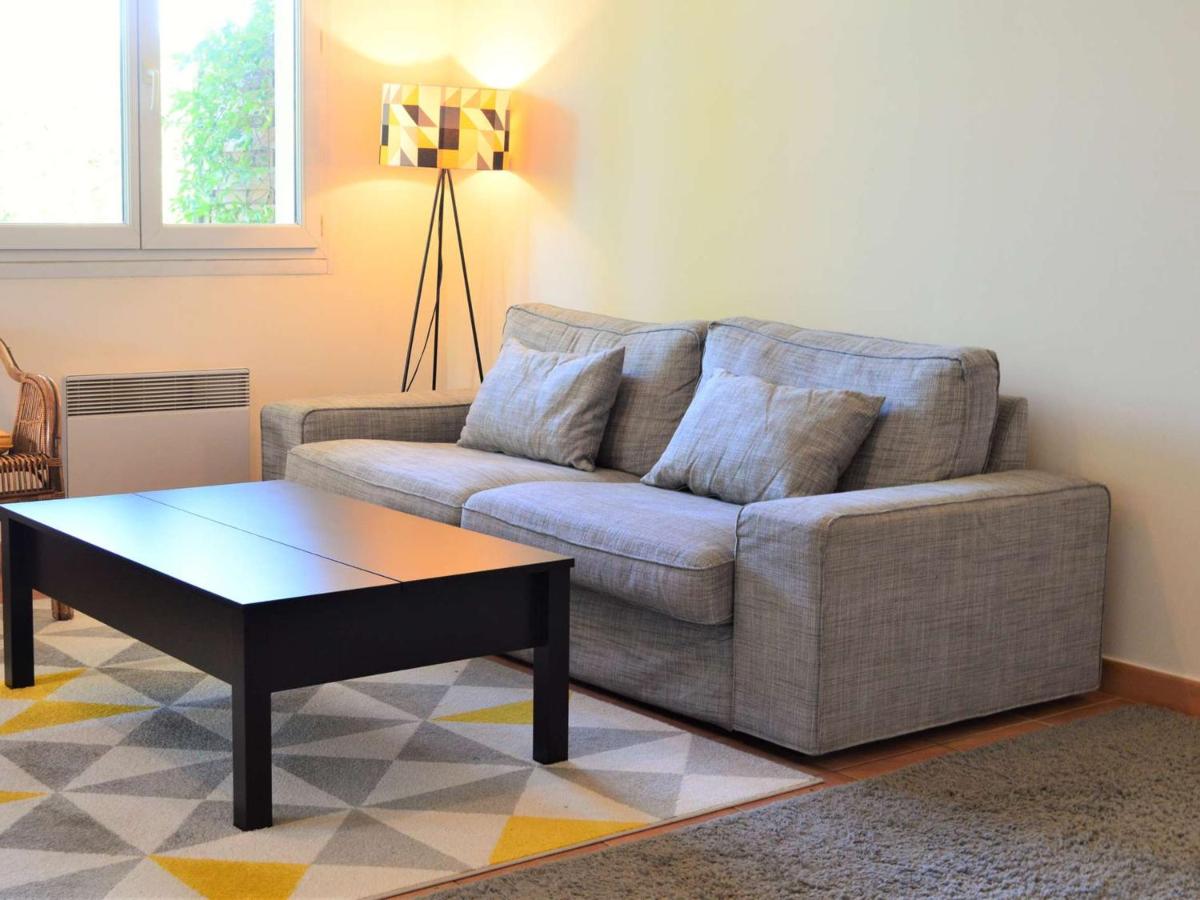 Bel appartement avec terrasse, garage, proche centre-ville, à La Croix Valmer - FR-1-226B-117 - Housity