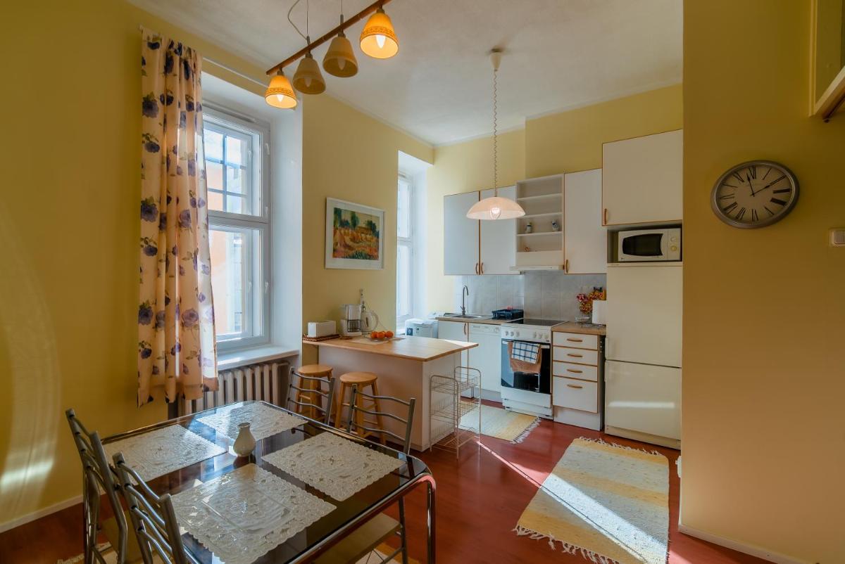 Romeo Family Apartments - Housity
