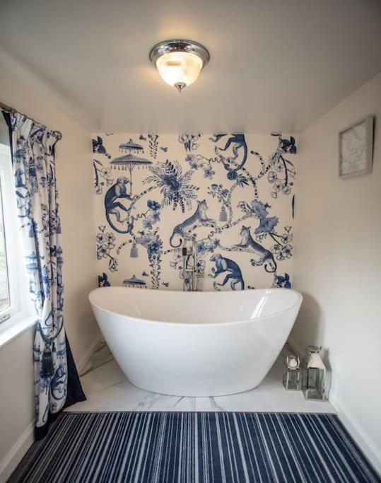 Kekaroka Lodge, Tottergill Farm - Housity