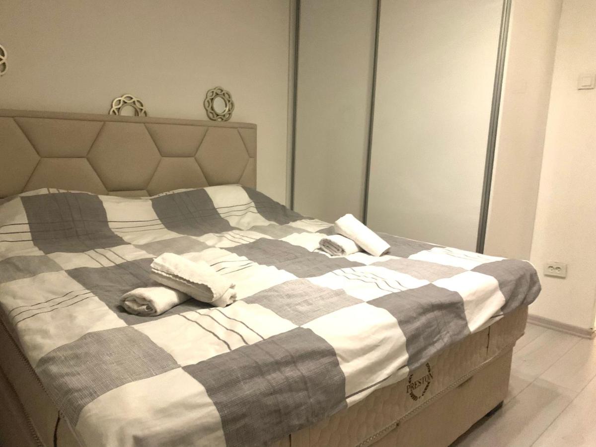 Suitetrails - Colors Apartment Sarajevo