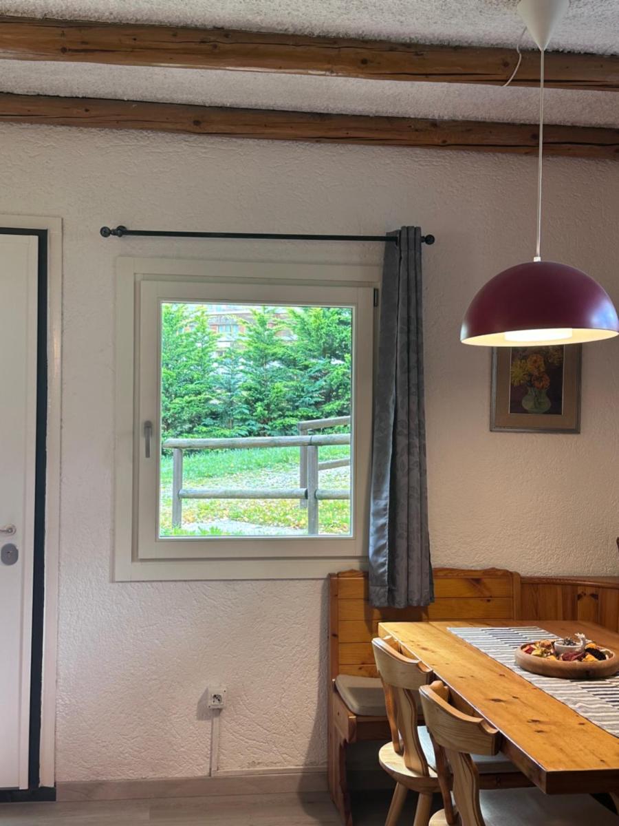 Ridge Line - Housity