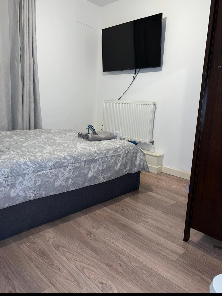 Private double room in London - Housity