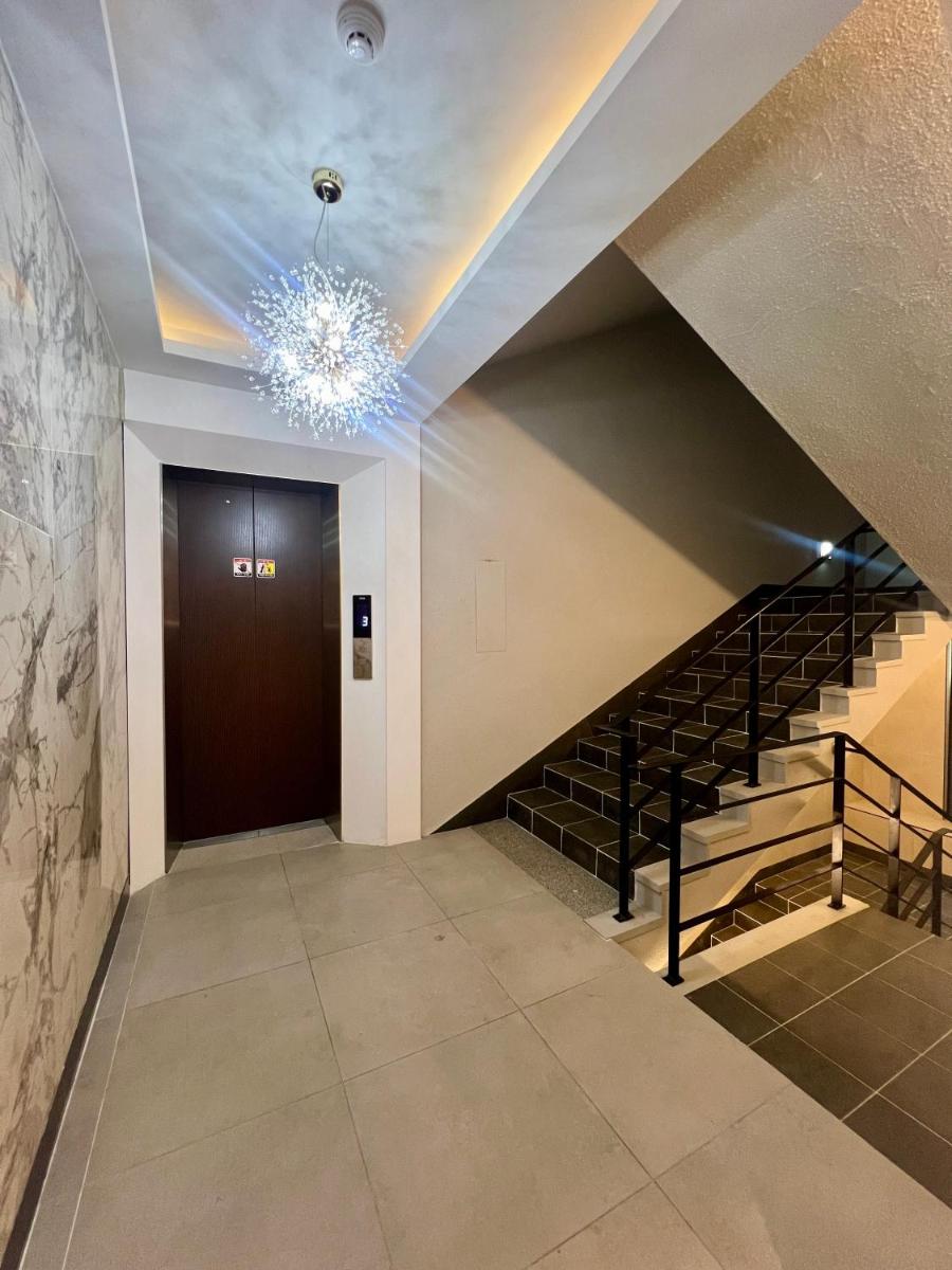 Geoje Highend Hotel - Housity