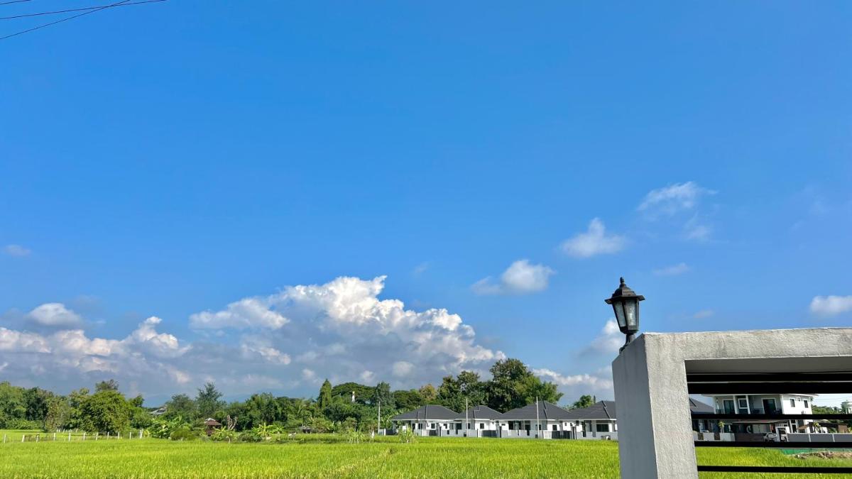 บ้านใหม่สไตล์นอร์ดิก Home Saendee สงบเงียบเป็นส่วนตัว - Housity