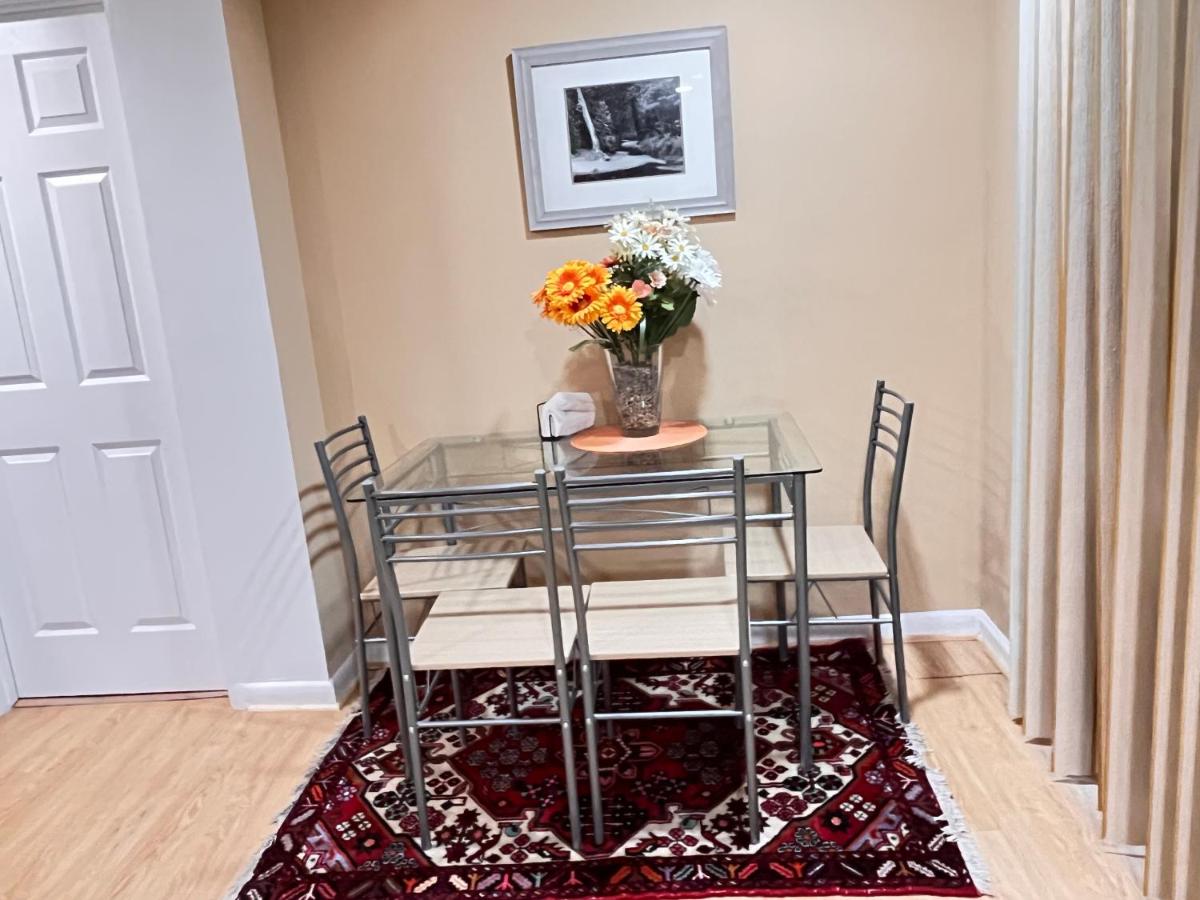 Tamarack Home Away from Home - Housity