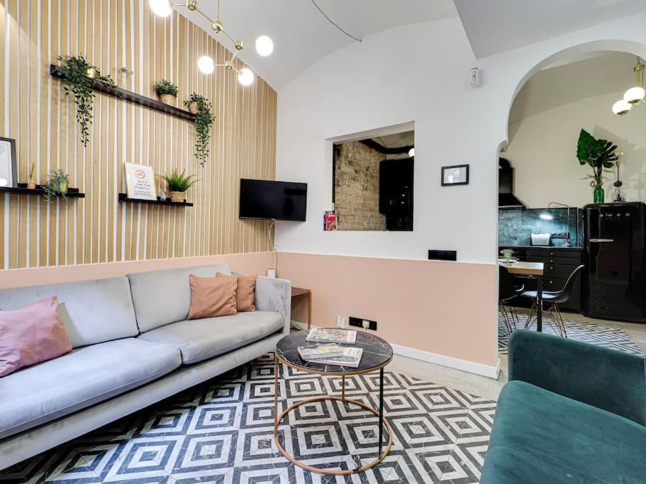 Casa Maria Townhouse- terrace-4 bedrooms - Housity