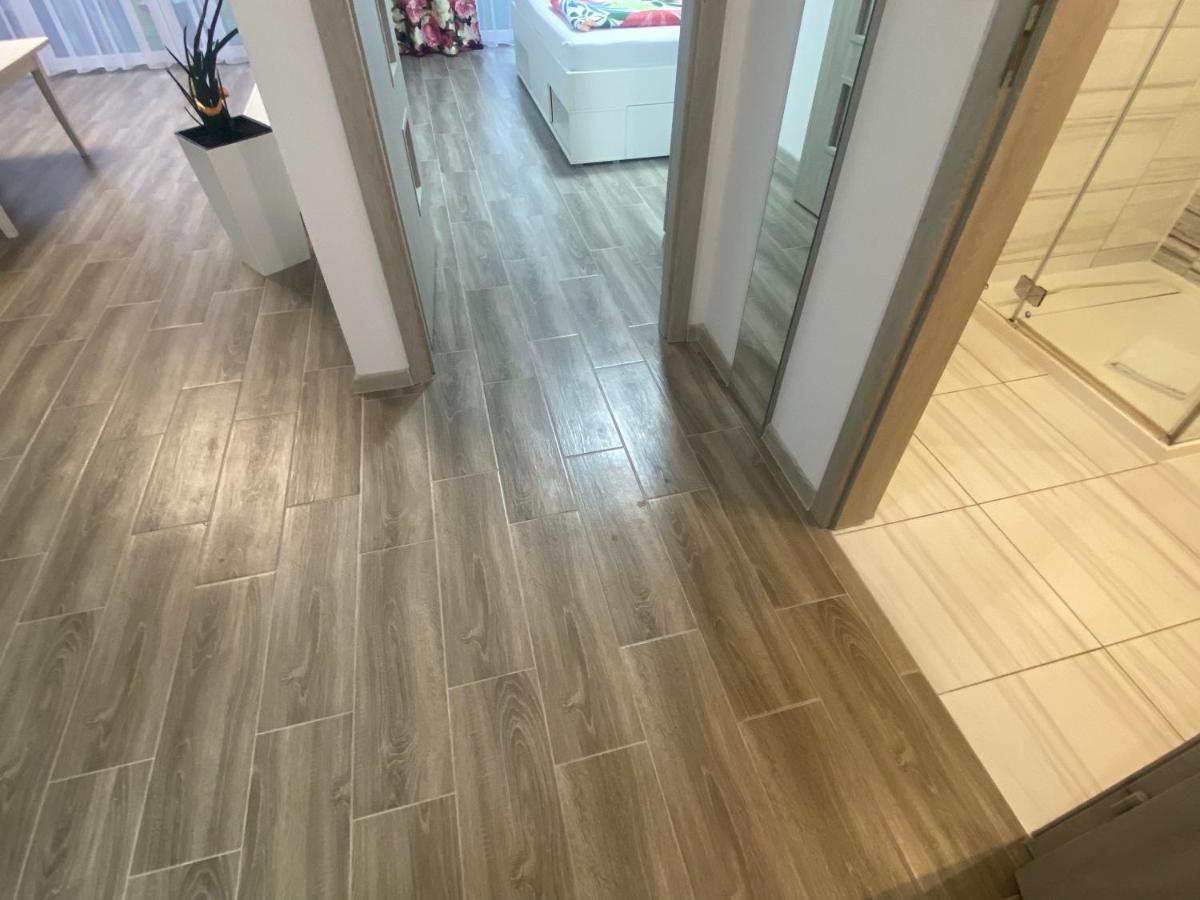 1 Tyskie Apartamenty z ogródkiem - Housity