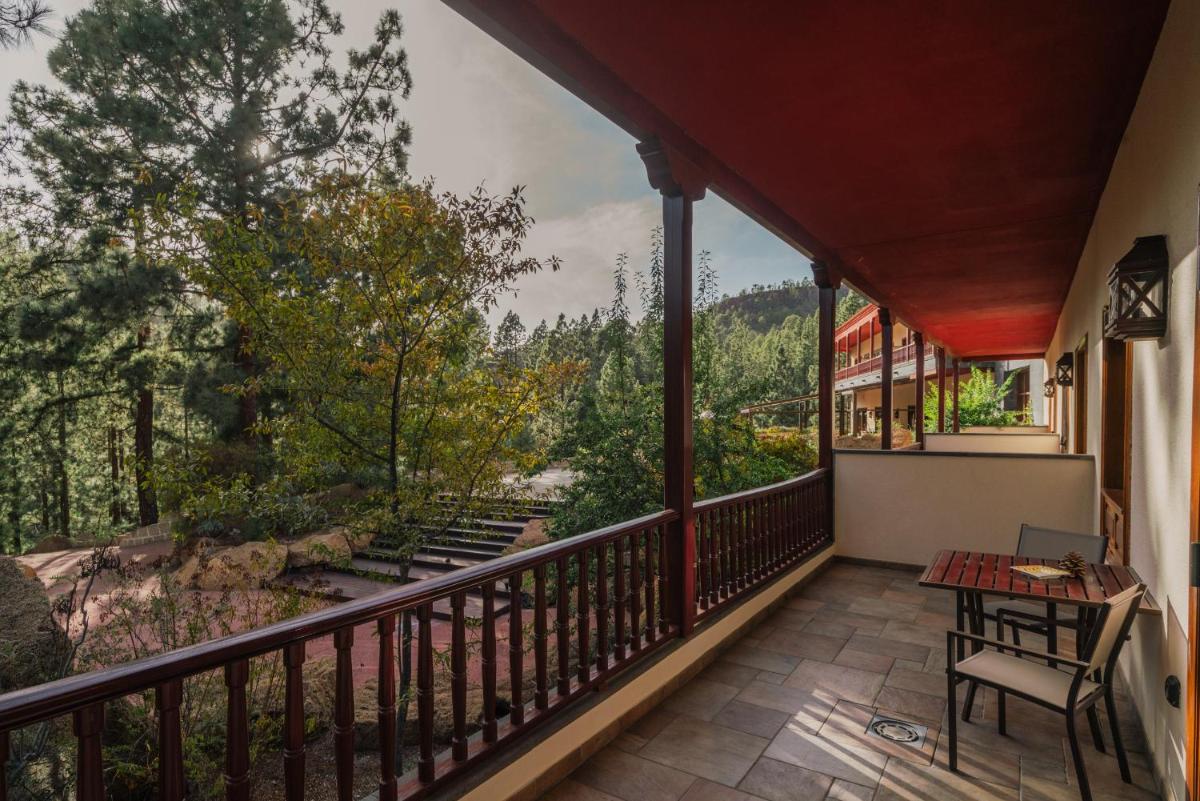 Un balcón o terraza de Hotel Spa Villalba