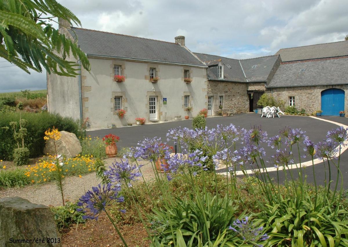 Chambres d'Hotes Belard - Housity