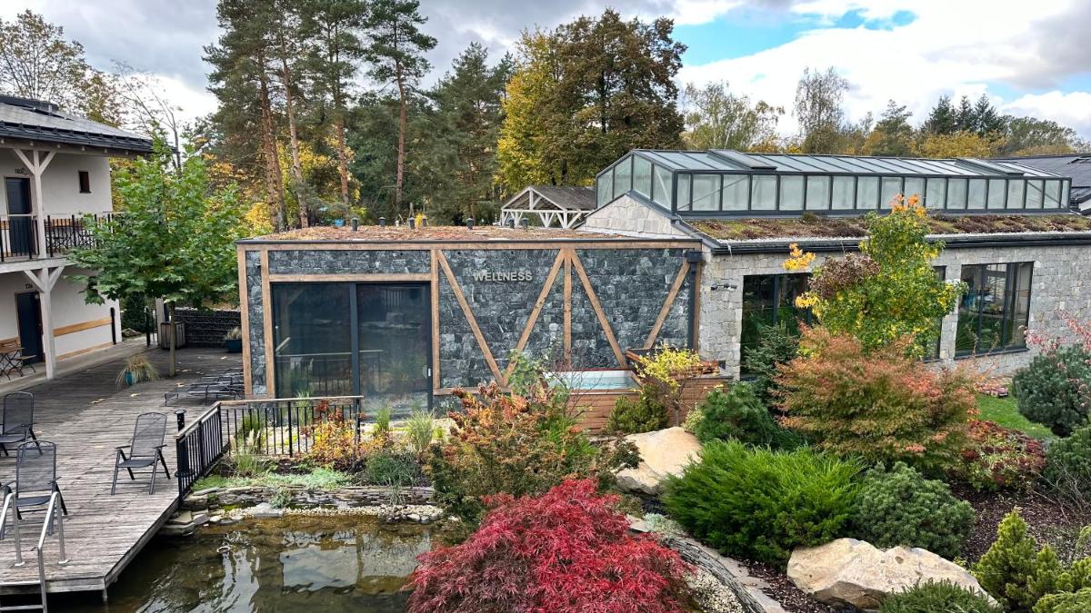 Penzión & Wellness MERIDIANA Bojnice rezort - Housity