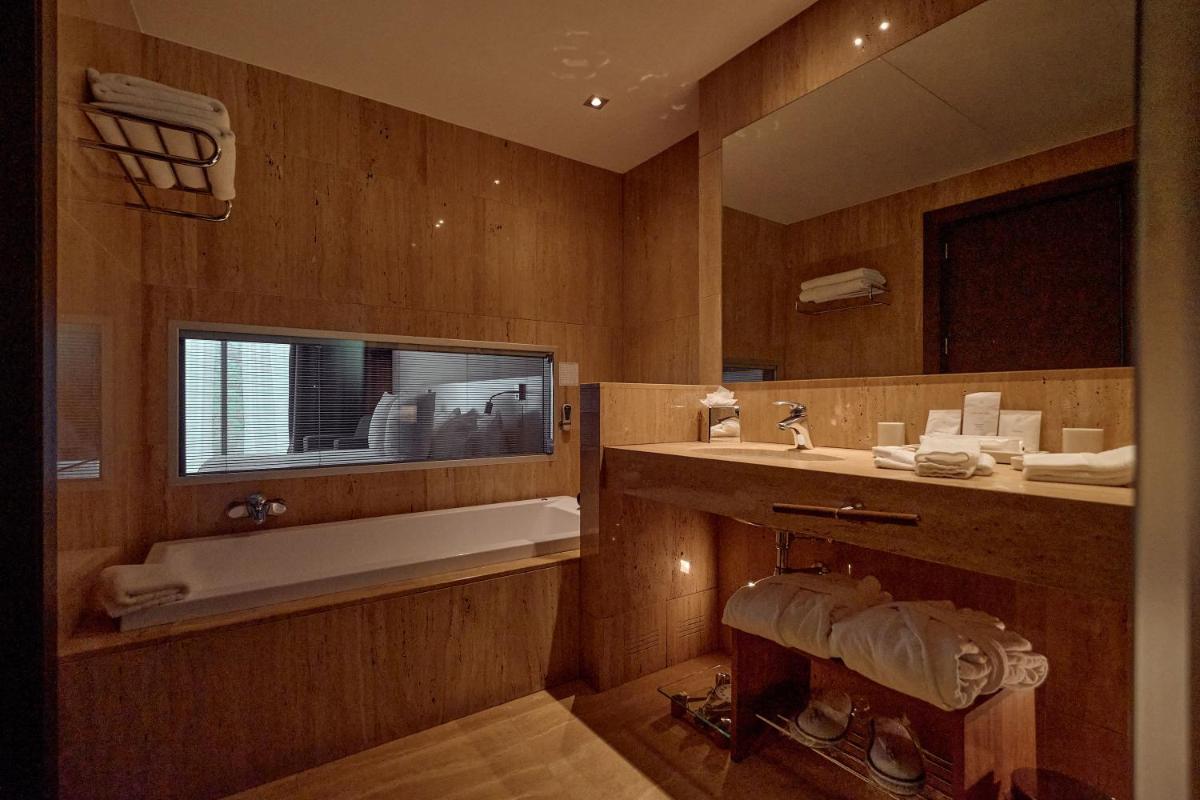 Andorra Park Hotel - Housity