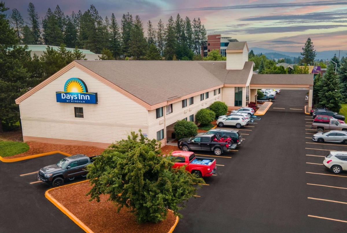 Days Inn by Wyndham Coeur d'Alene - Housity