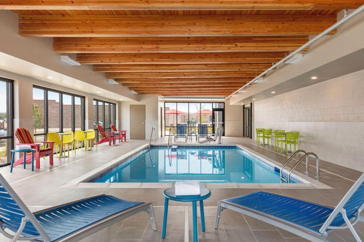 Home2 Suites By Hilton Milwaukee West - Housity