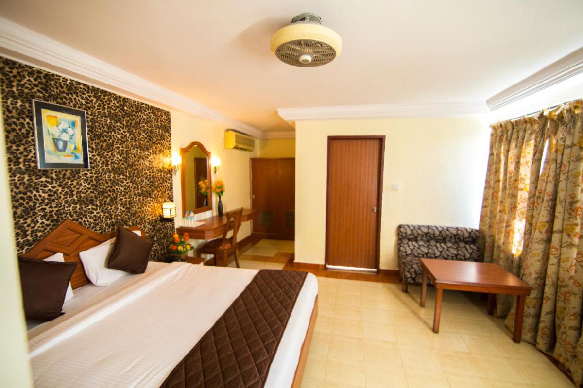 The Olive Holiday Inn - Housity