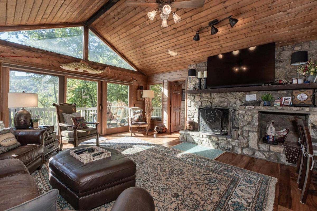 4 Daughters Cabin - Powder Horn Mountain - Housity