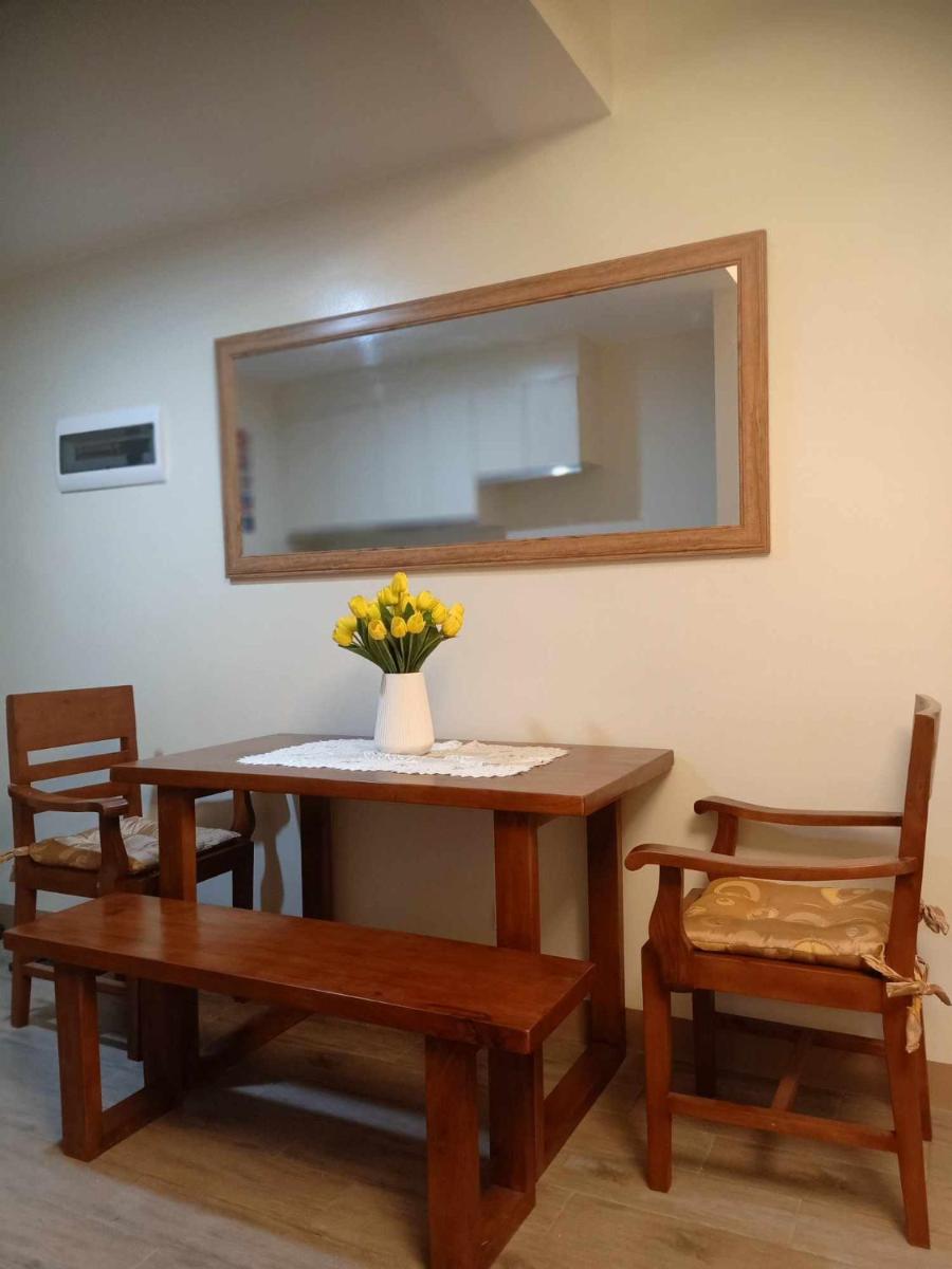 Ehime Suites Bacolod - Housity