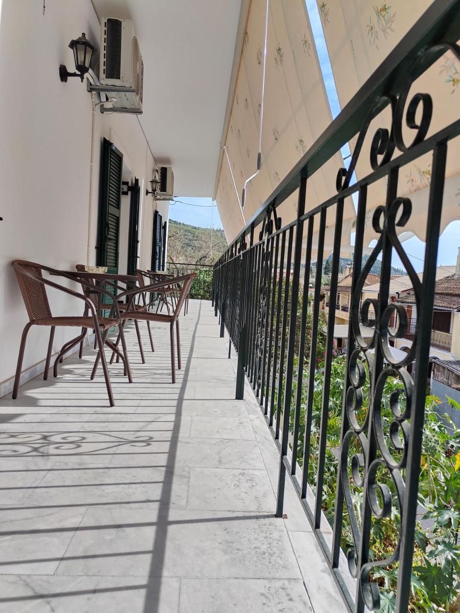 Vacation house in Stroggili - Housity