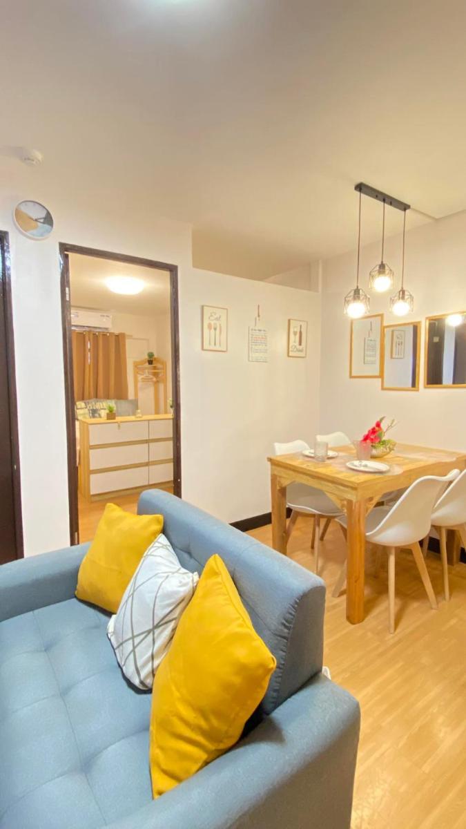 Castle Place Condo Staycation Marilao - Housity