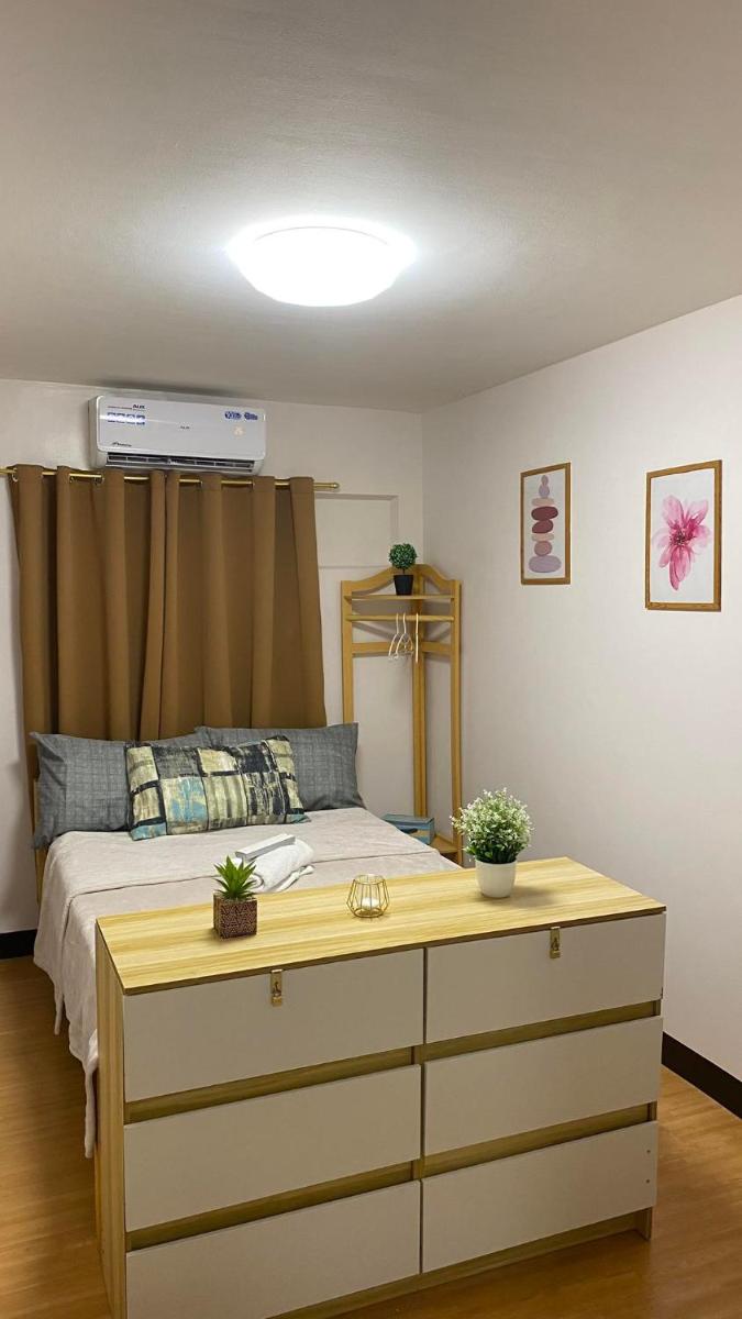 Castle Place Condo Staycation Marilao - Housity