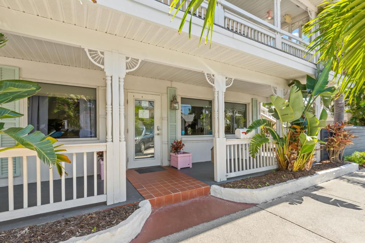 Hotel Cabana Clearwater Beach - Housity