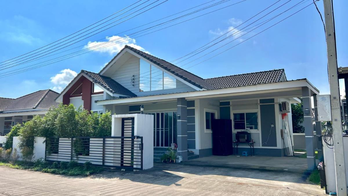 บ้านใหม่สไตล์นอร์ดิก Home Saendee สงบเงียบเป็นส่วนตัว - Housity