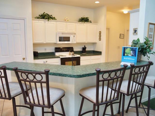 Vacation homes with private heated pools - Housity