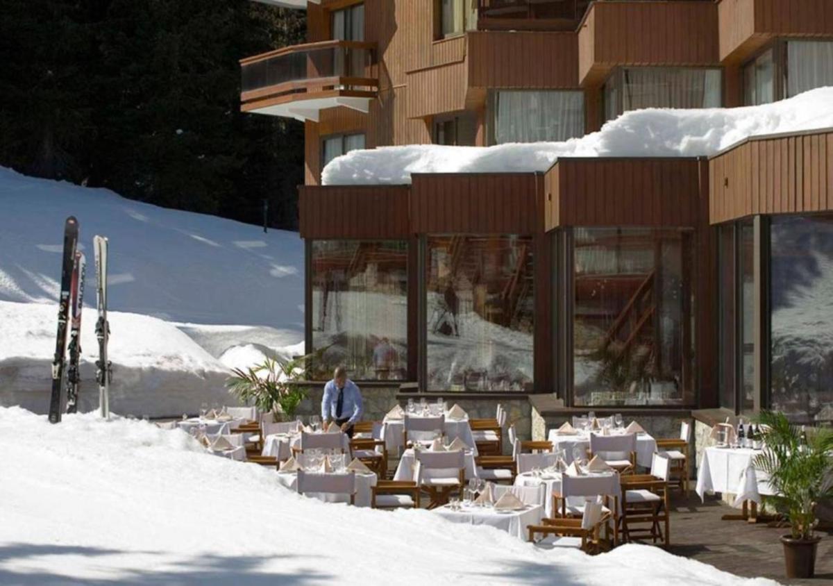 Vue générale sur la montagne ou vue sur la montagne depuis l'appart'hôtel