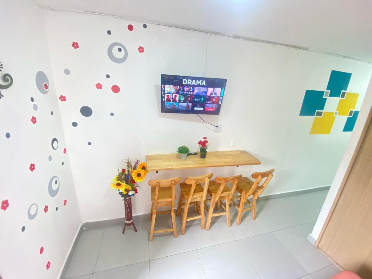 22 APARTAMENTO 3 habitaciones CON BALCON EN LAURELES ESTADIO - Housity