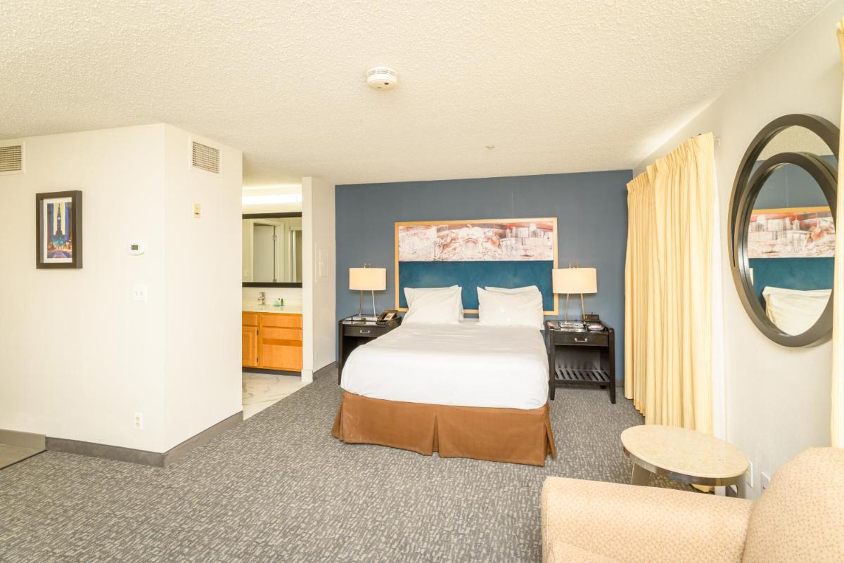 Philadelphia Suites at Airport - An Extended Stay Hotel - Housity