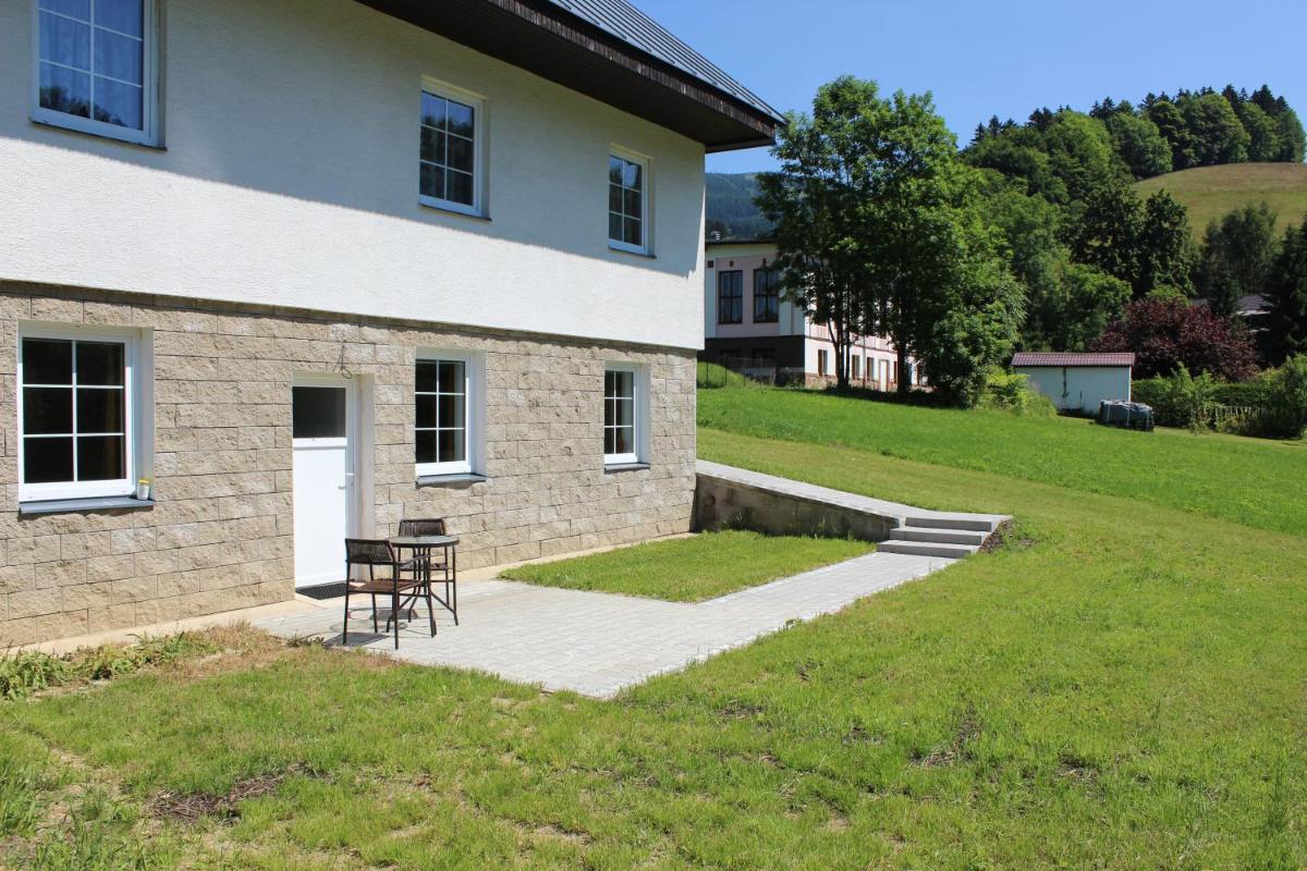 Studia Pod Lysou - Housity