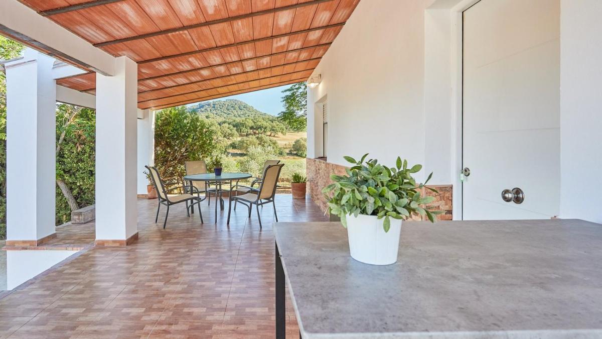 Casa Rural Aguasal El Bosque by Ruralidays - Housity