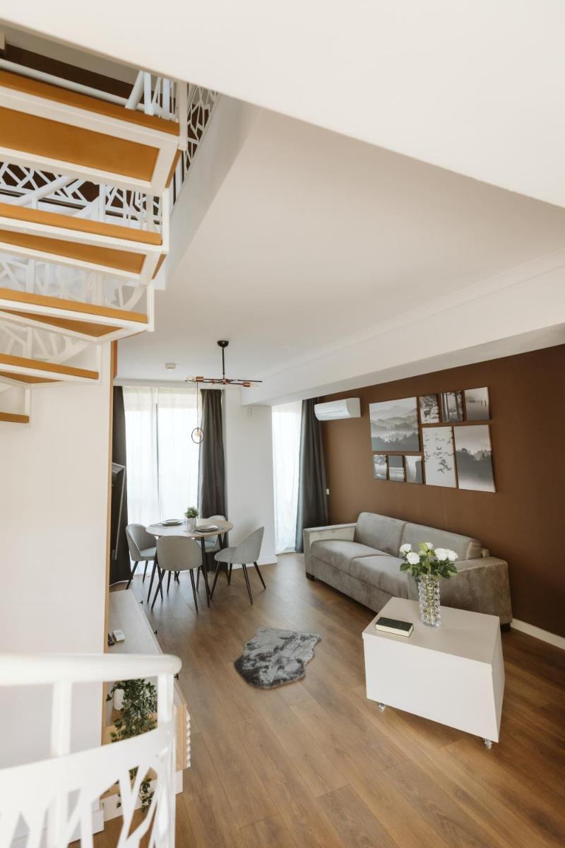 DEC Apartments - Housity