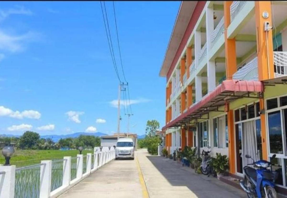 Fang Chayapa Hotel - Housity
