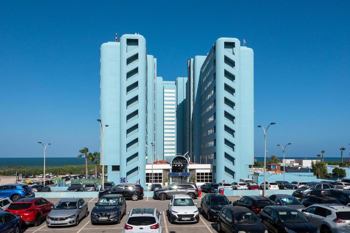 Edificio en el que se encuentra el hotel