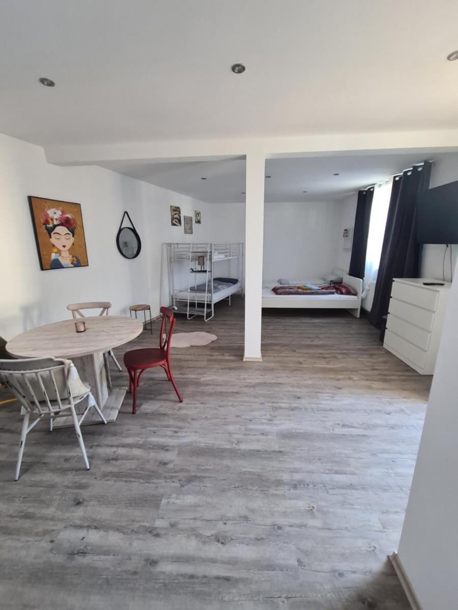 Cosy Apartment - Housity