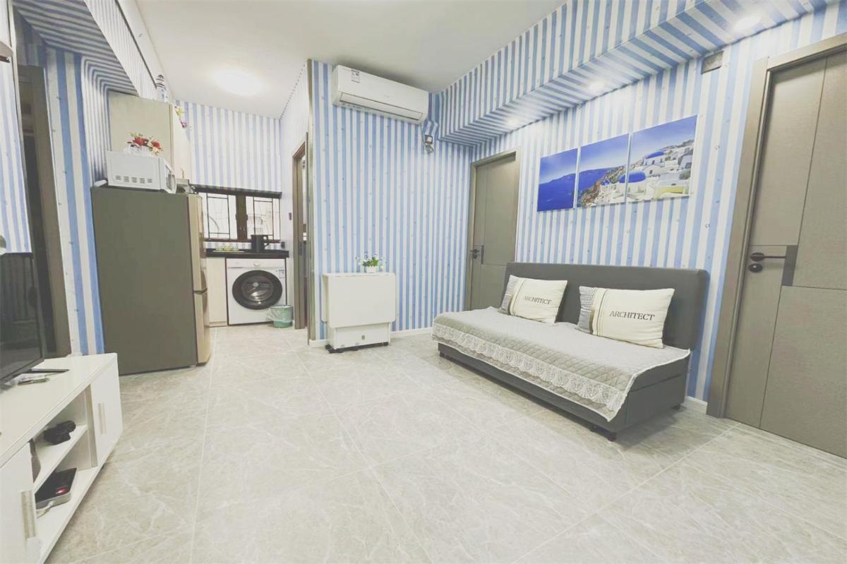 apt 4BR10pax, 2bar ,1mins mtr - Housity