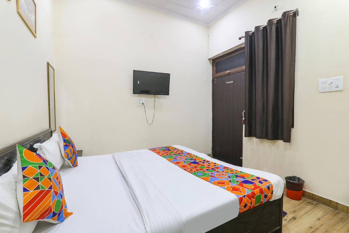 FabHotel Haidri - Housity